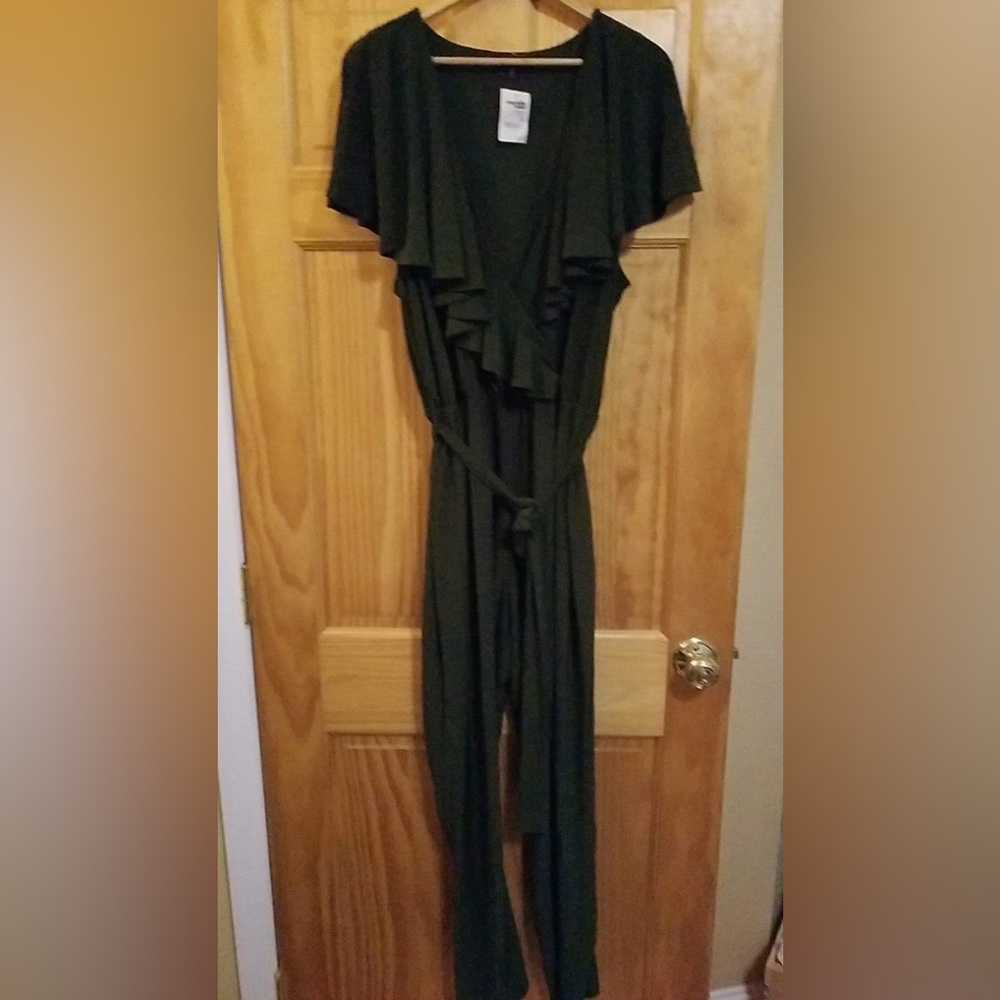 Charolette russe jump suit new